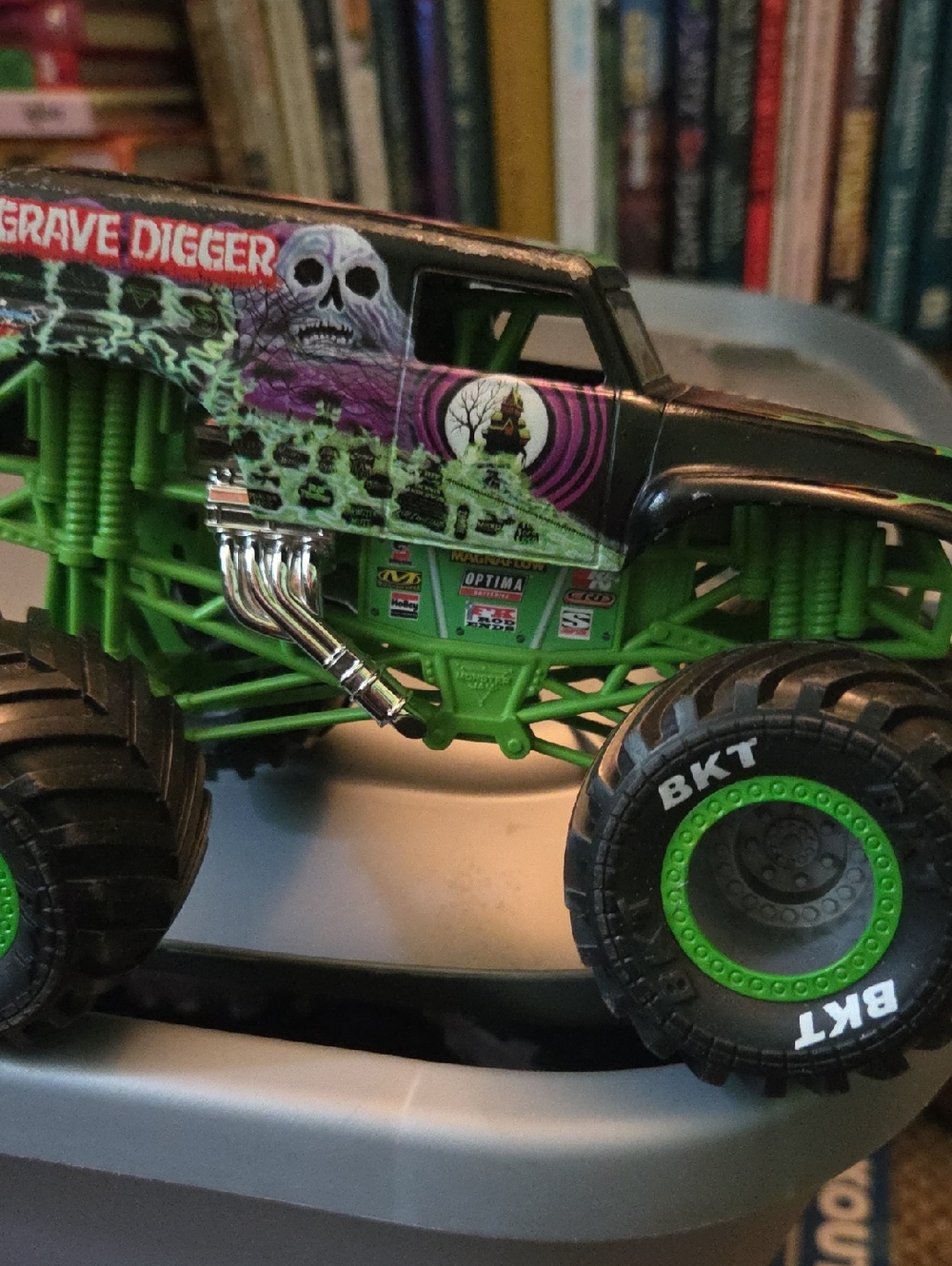 Grave Digger Green Monster Truck Toy - Kids Toys
